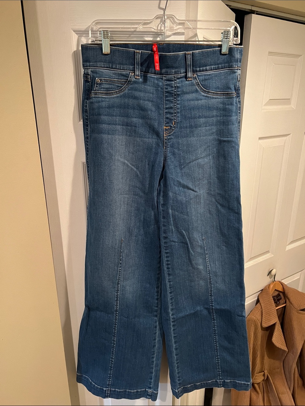 Spanx Wide-Leg Women’s Jeans in Medium Blue